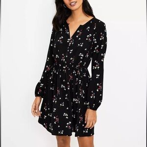 LOFT Black Casual Floral Side Tie Sundress Long Sleeves Medium Petite